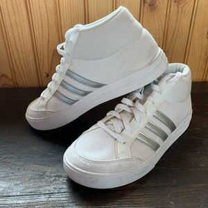 Adidas White Canvas High-Top Sneakers (Women’s 8) Silver 3-Stripes